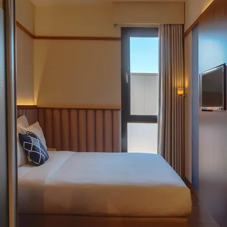 Four Points Flex By Sheraton Niluefer 酒店 4*